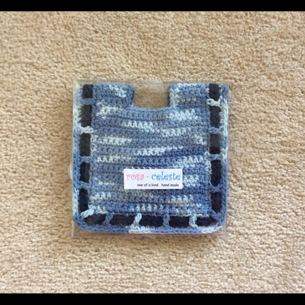 New hand made Baby bib.